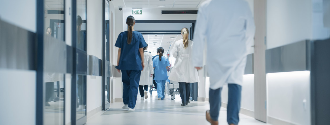 Image banner Football's global popularity is rising, along with player injuries